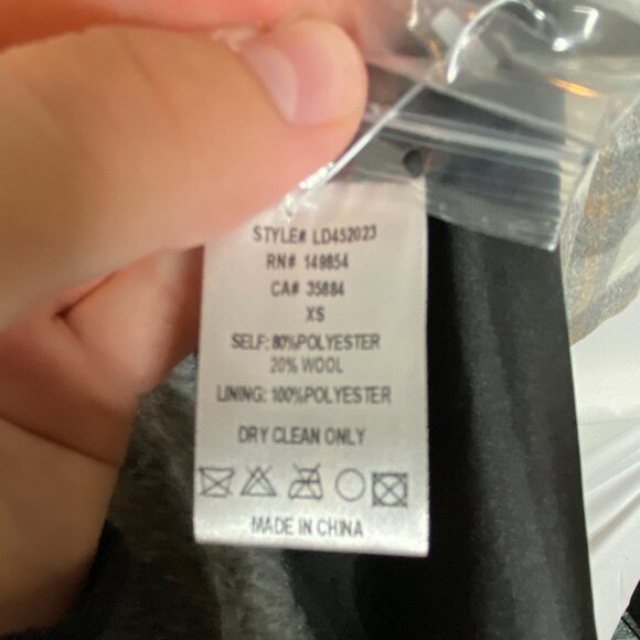 NWT Sage The Label Womens Charlie Plaid Long Coat XS - Ivory Gray Academia - Picture 16 of 16